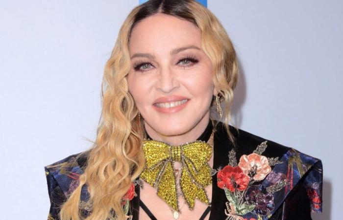 Madonna condivide la torta “F**k Trump” sui social media