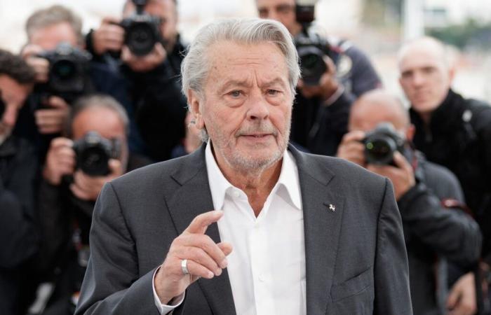 “Mi farebbe incazzare morire un…”: Alain Delon ha girato poco prima di morire questo raro e commovente video pubblicato da suo figlio