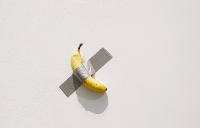 La banana di Maurizio Cattelan è di nuovo all’asta, con una stima a 7 cifre