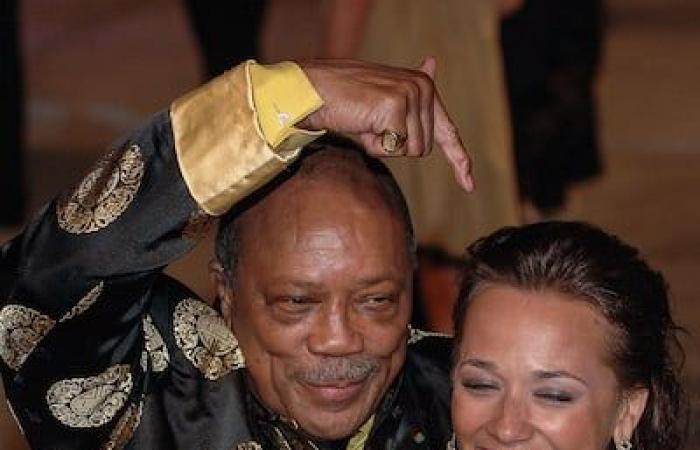 “Il tuo amore vive per sempre”: Rashida Jones rende omaggio al suo defunto padre, Quincy Jones, con un messaggio toccante