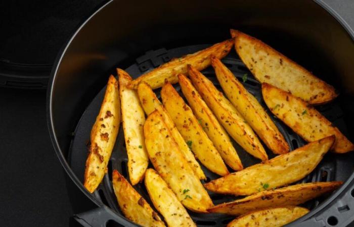 Secondo un recente studio, patatine fritte, patate e la cottura delle patate nella friggitrice ad aria potrebbero rappresentare un rischio per la salute