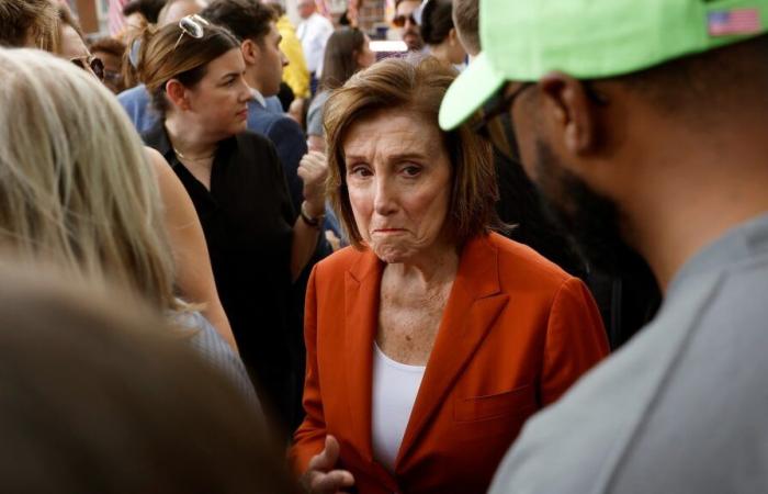 Pelosi attribuisce la perdita di Harris all’uscita tardiva di Biden e all’assenza di primarie democratiche aperte