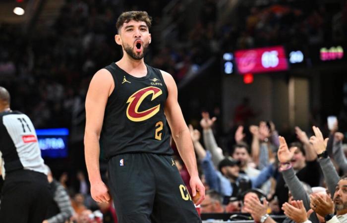 I Cavaliers diventano la seconda squadra NBA a iniziare 10-0 in 20 anni con una vittoria dominante per 136–117 sui Warriors