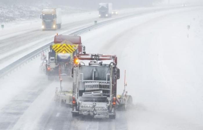 il sistema di rimozione della neve si rivela con l'avvicinarsi dell'inverno