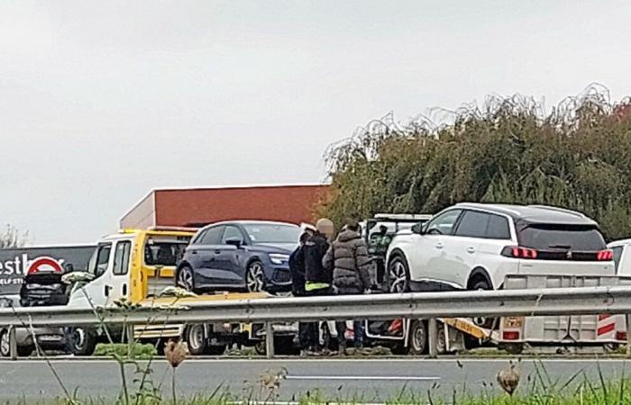 A Henvic, la polizia spara su due auto che avevano forzato un blocco al ponte Corde [Vidéo]