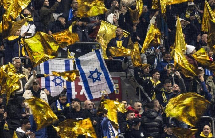 dopo Ajax-Maccabi Tel-Aviv, violenti scontri contro la tifoseria israeliana