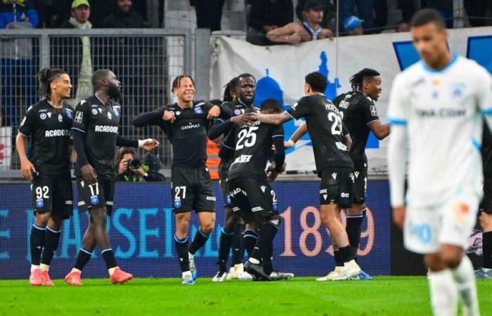 Calcio: OM corretto dall’Auxerre