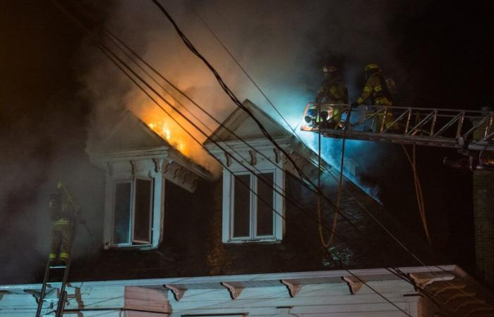 Scoppia un incendio in un condominio a Rivière-du-Loup