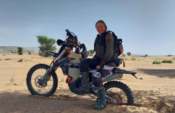 Abigail Rouméas della Drôme ritorna dal raid motociclistico “Passion Désert” in Marocco