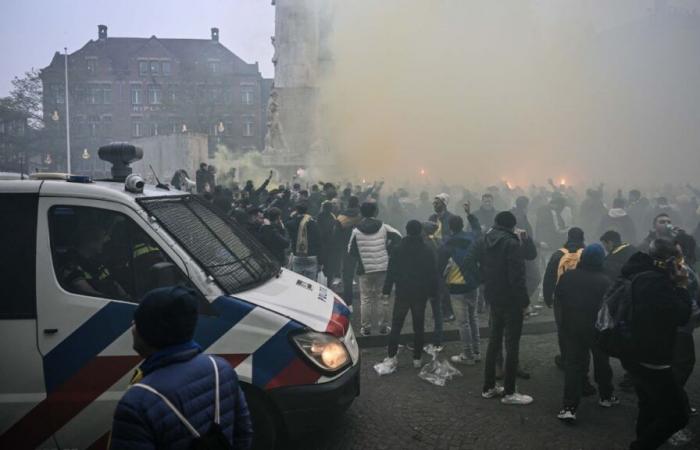 Violenze ad Amsterdam: il sindaco condanna gli attacchi ai tifosi israeliani