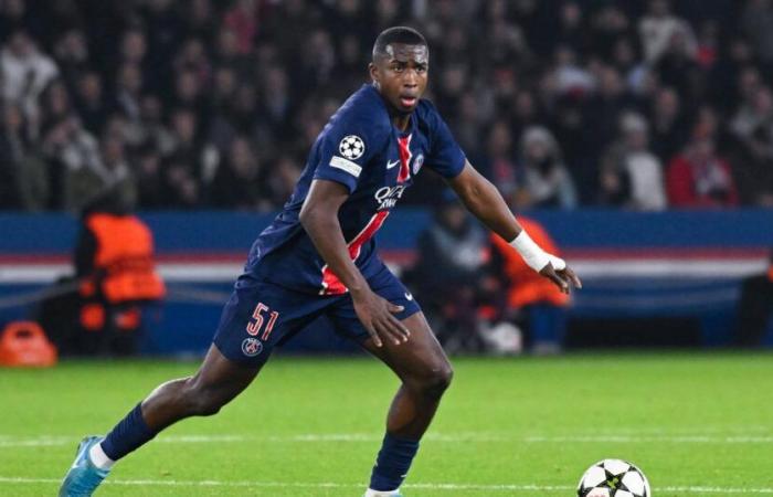 PSG senza Pacho ad Angers