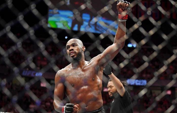 Dana White dubita che Jon Jones e Stipe Miocic si ritirino senza unificare i titoli UFC