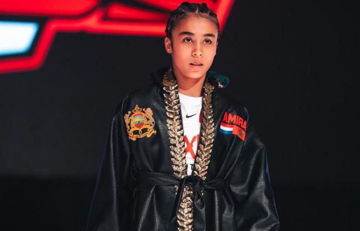 La marocchina-olandese Amira Tahri è ancora una volta campionessa mondiale di kickboxing