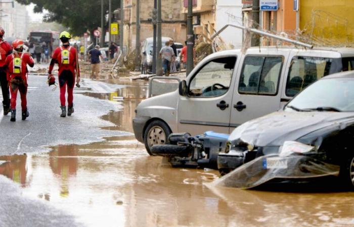 La rabbia rimane alta dopo le inondazioni