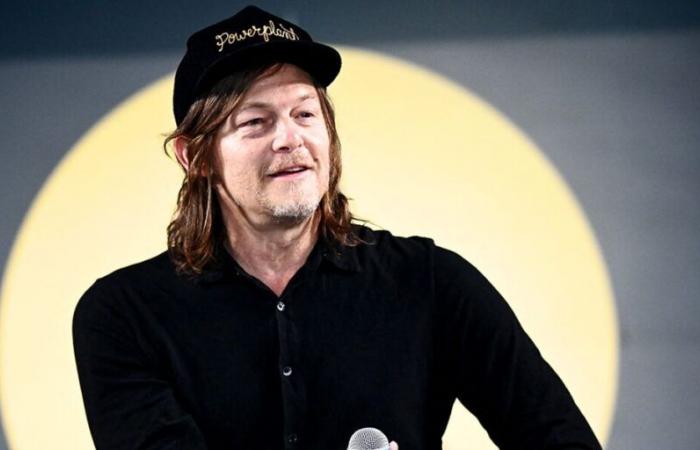 “Avevo il segno dei suoi denti sul petto!” Norman Reedus ci racconta l’aneddoto pazzesco che gli è capitato con una fan troppo dipendente…