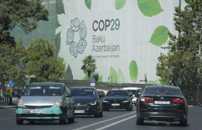 Con stivali e robot: come l’Azerbaigian si prepara a ospitare la COP29