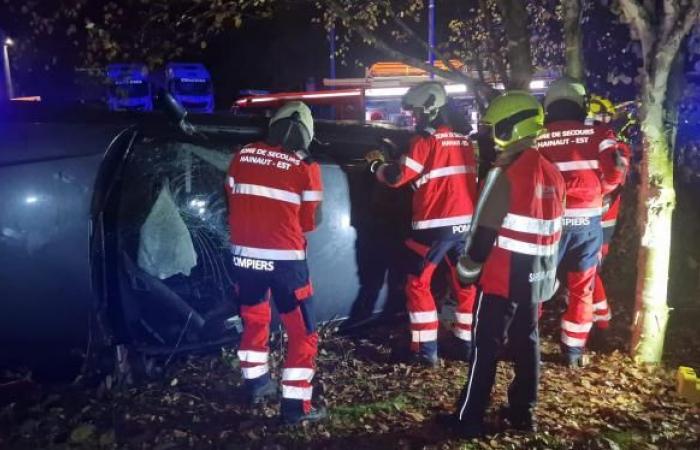 un’auto finisce su un fianco, diversi i feriti soccorsi dai soccorsi