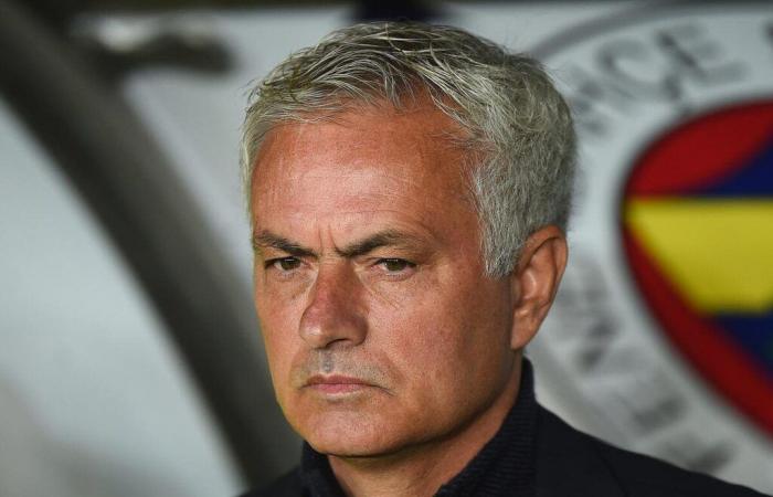 José Mourinho accende il VAR e prende una quota altissima