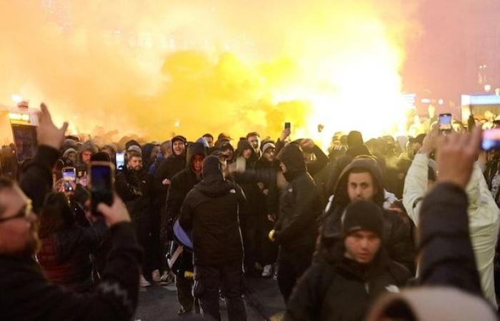 Violenze ad Amsterdam: il primo ministro olandese annulla la sua partecipazione alla COP29