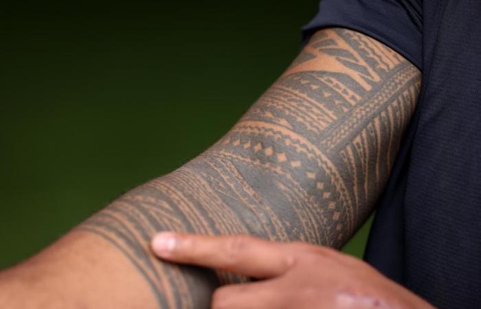 Rugby. Tuilagi e Habel-Küffner, i samoani di Aviron Bayonnais, decifrano i loro tatuaggi per “Raffut”