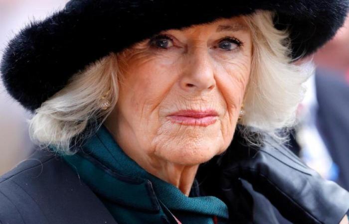 Gravemente malata, la regina Camilla ufficialmente assente alle commemorazioni del Giorno della Memoria