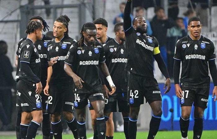 Il Marsiglia prende lezione al Vélodrome contro l'Auxerre