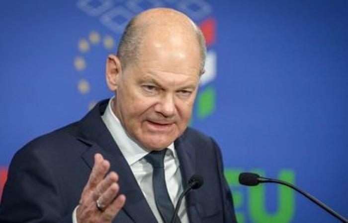 Olaf Scholz si dice aperto alla discussione sulla data delle elezioni anticipate