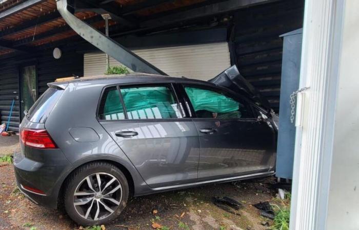 Alta Savoia. Un'auto si schianta contro l'appartamento del custode del liceo