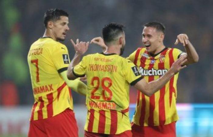 Il Lens vince all'ultimo minuto contro il Nantes