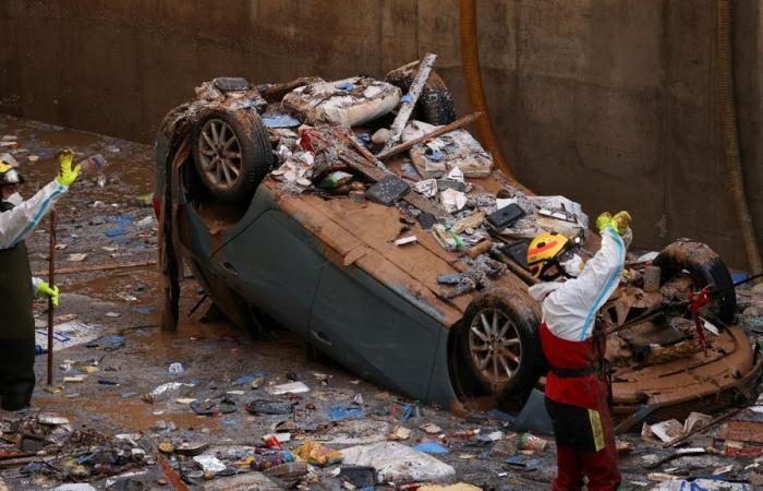 La Spagna utilizza una nave da ricerca per scansionare i fondali marini alla ricerca di persone scomparse