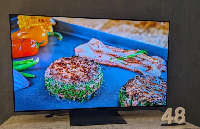 Samsung offrirà un televisore QD-OLED S95F da 83 pollici nel 2025