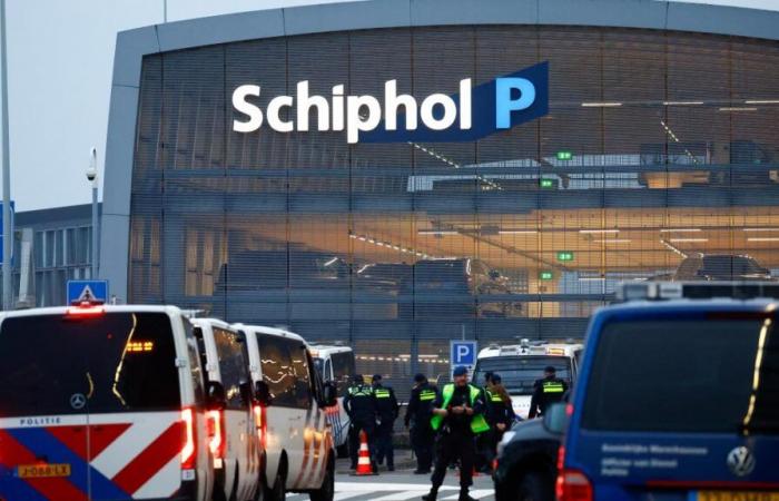 Attacchi ad Amsterdam: sostenitori israeliani evacuati sabato a bordo di voli speciali per Tel Aviv