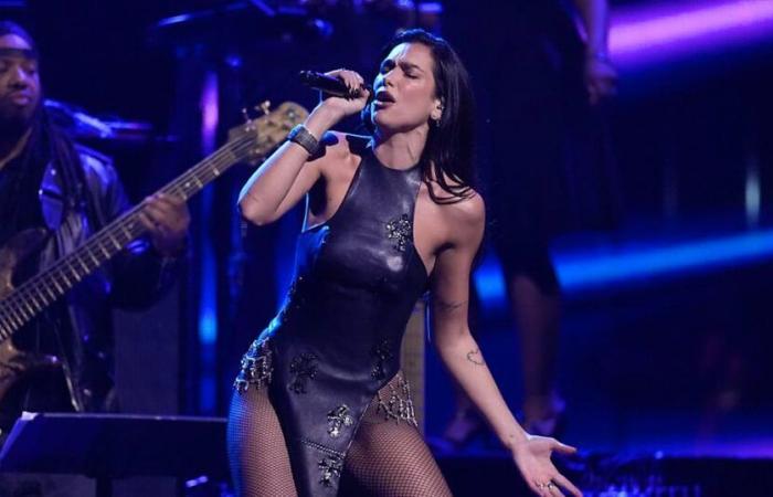 Dua Lipa esclude l’Indonesia dal tour per “problemi di sicurezza”