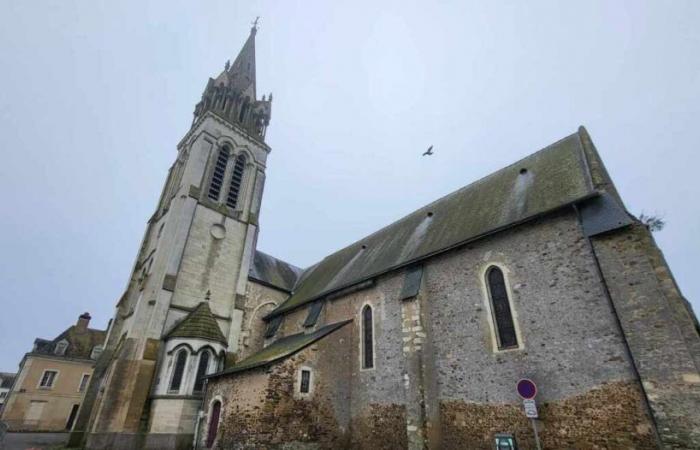 Perché le campane della chiesa di questo villaggio del Maine-et-Loire non suonano più?