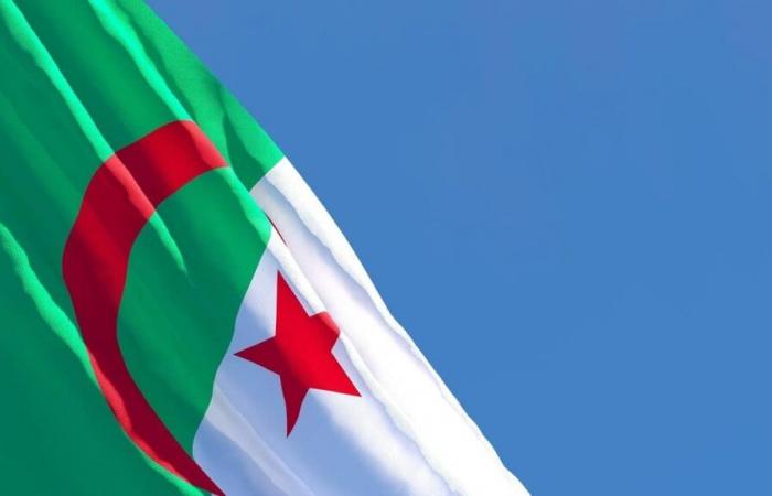 L’Algeria affronta Marocco e Francia