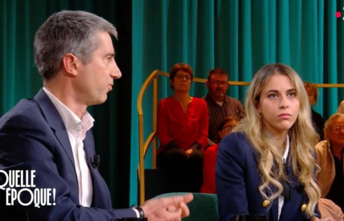 Sarah Saldmann regola i conti con François Ruffin dopo che lui l’ha licenziata dal suo film nel bel mezzo delle riprese (VIDEO)