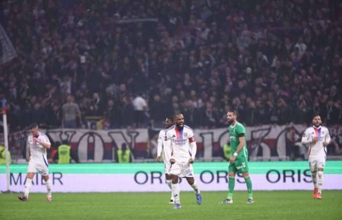 Lacazette offre all'OL il derby contro il Saint-Etienne