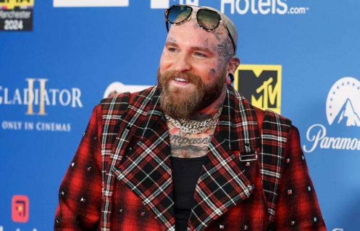 Tappeto rosso degli MTV EMA: le star arrivano a Manchester prima della cerimonia | Enti e notizie sulle arti