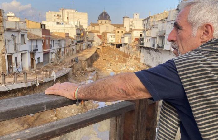 “Spero che saremo uniti per uscire da tutto questo”: a Chiva, Bugarra, Pedralba… il dolore, la rabbia e la possibilità di essere vivi