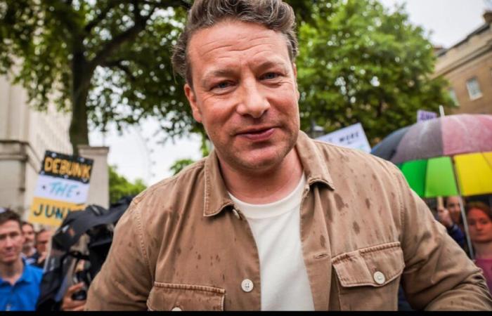 Jamie Oliver ritira il libro per bambini, ritenuto irrispettoso