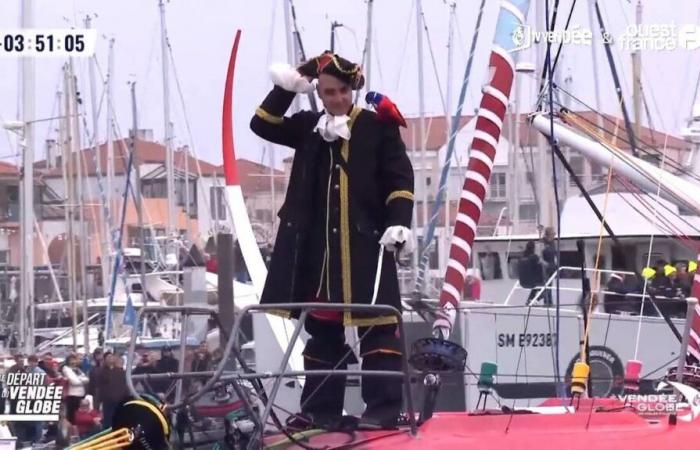 Capitan Uncino, samurai… Questi skipper si mettono in scena prima della partenza