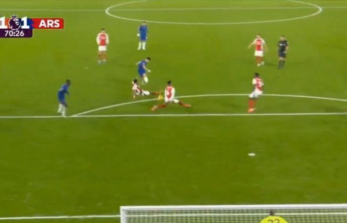 (Video): Pedro Neto lancia un tiro brillante nell'angolo inferiore per pareggiare per il Chelsea