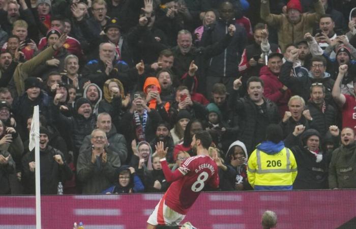 Bruno Fernandes segna un gol brillante nella partita storica del Man United contro il Leicester