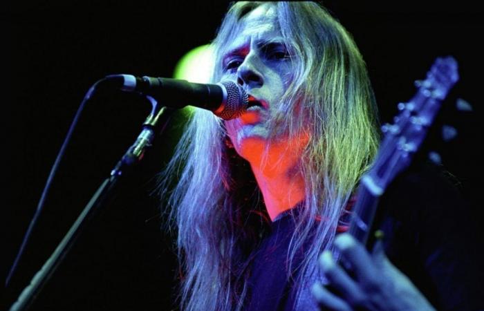 Jerry Cantrell critica le entrate dello streaming musicale