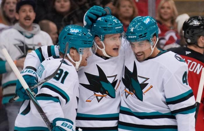 NHL: Gli Sharks relegano il canadese all’ultimo posto