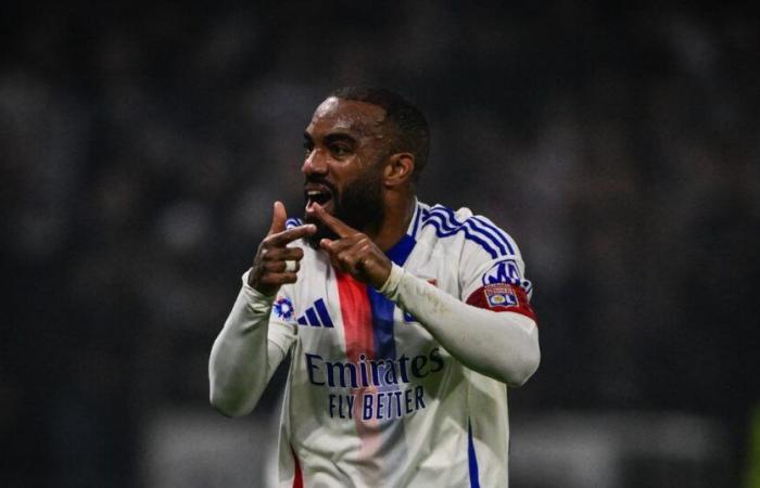 Lacazette quasi conferma la sua partenza dal Lione a fine stagione