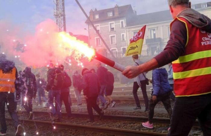 l'autunno si preannuncia molto teso in Francia