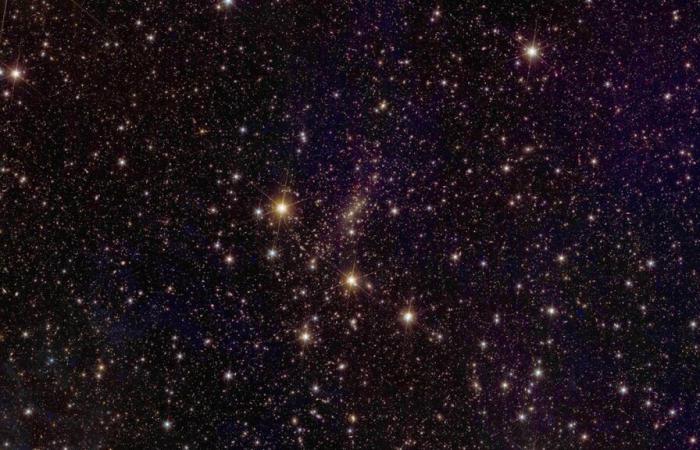 Le equazioni di Einstein si scontrano con i misteri dell’Universo