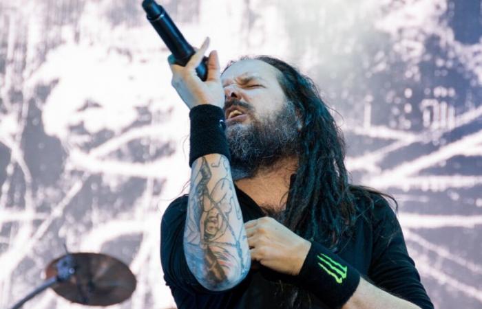 Jonathan Davis parla dell’impatto terapeutico dell’album di debutto dei Korn