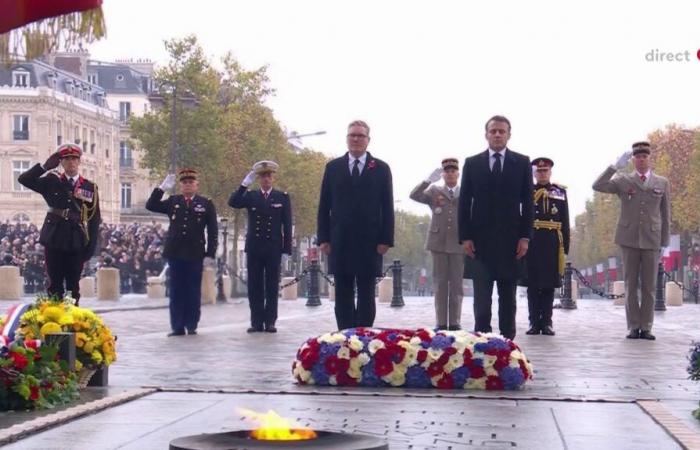 Emmanuel Macron e il primo ministro britannico hanno riacceso la fiamma della memoria sotto l’Arco di Trionfo